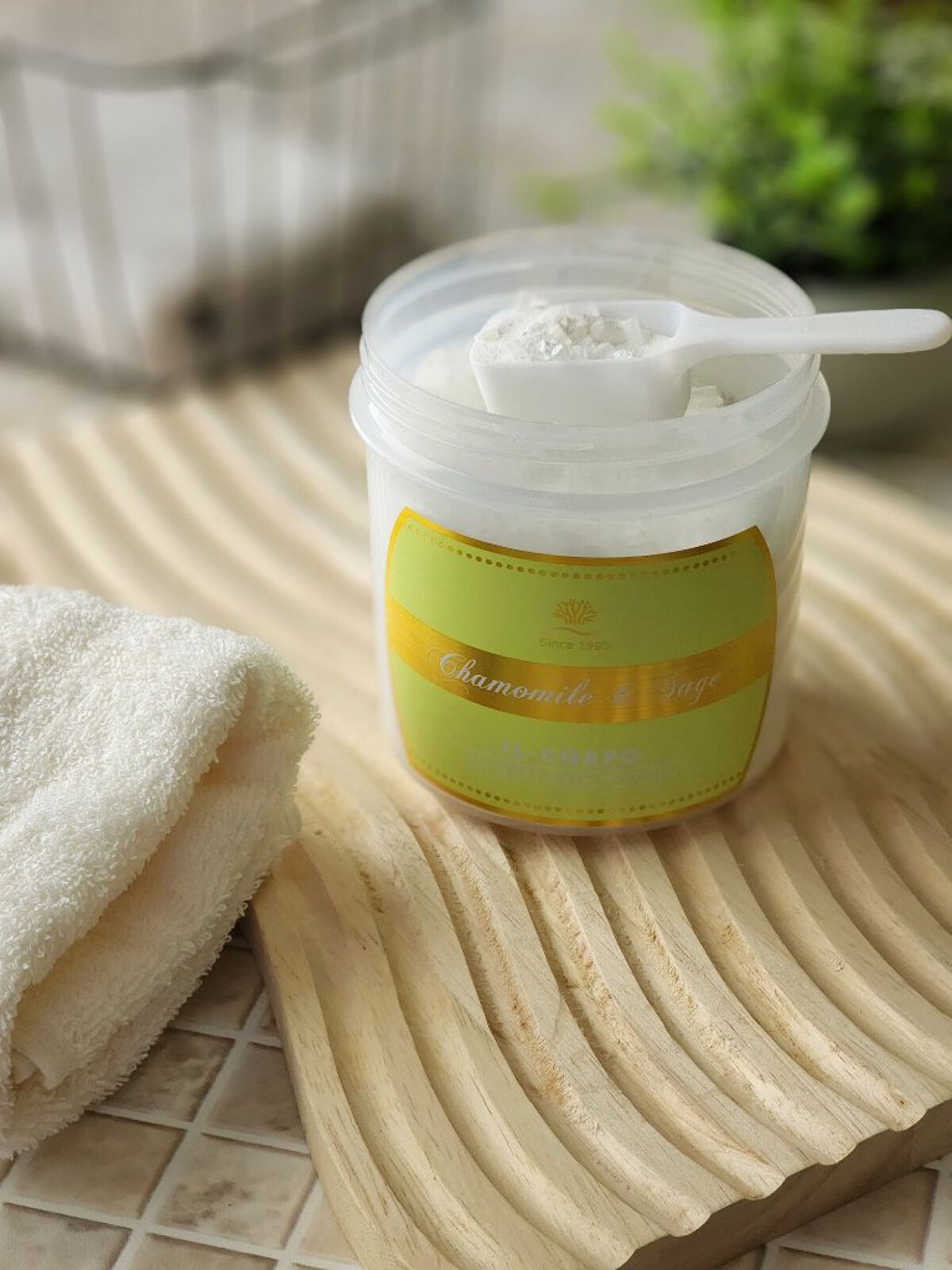 ミネラルバスパウダーカモミール＆セージ/イルコルポ/無機塩系入浴剤を使ったクチコミ（3枚目）