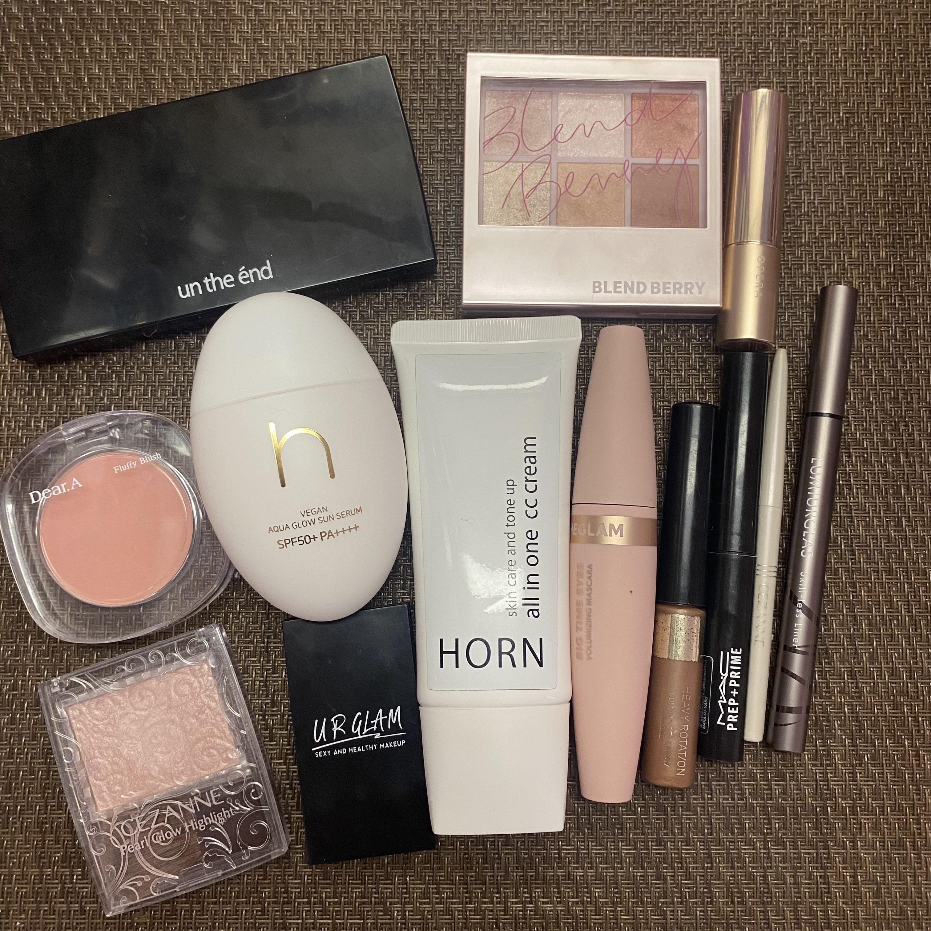 カラーリングアイブロウ マイクロ/ヘビーローテーション/眉マスカラを使ったクチコミ（3枚目）