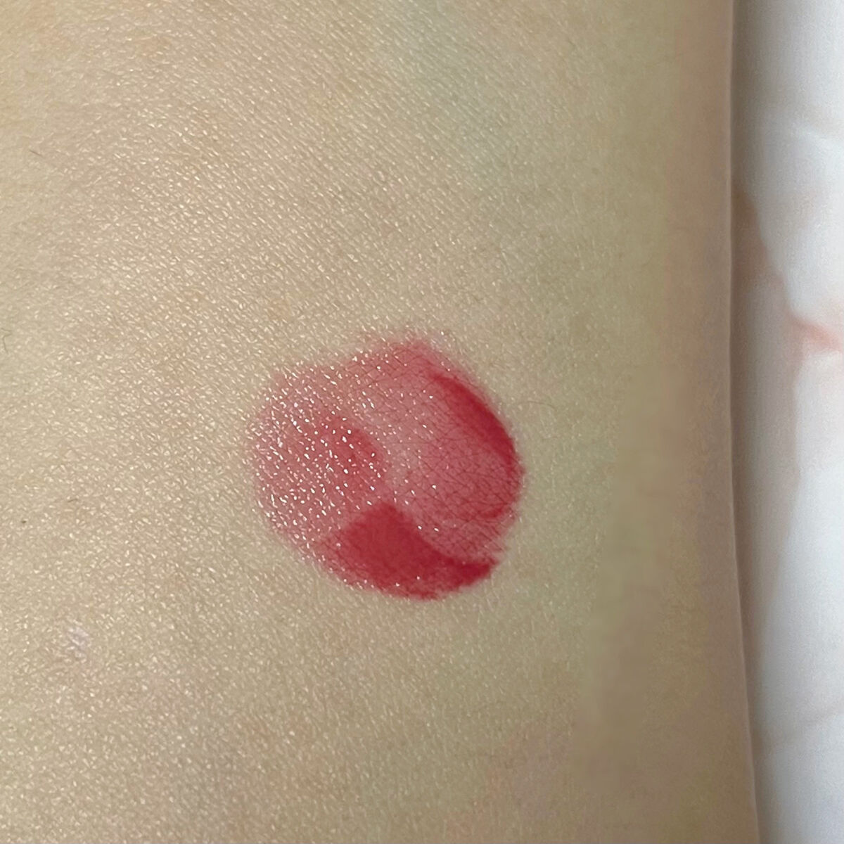 ジューシーラスティングティント 28 ベアフィグ(BARE FIG)/rom&nd/リップティントを使ったクチコミ（3枚目）