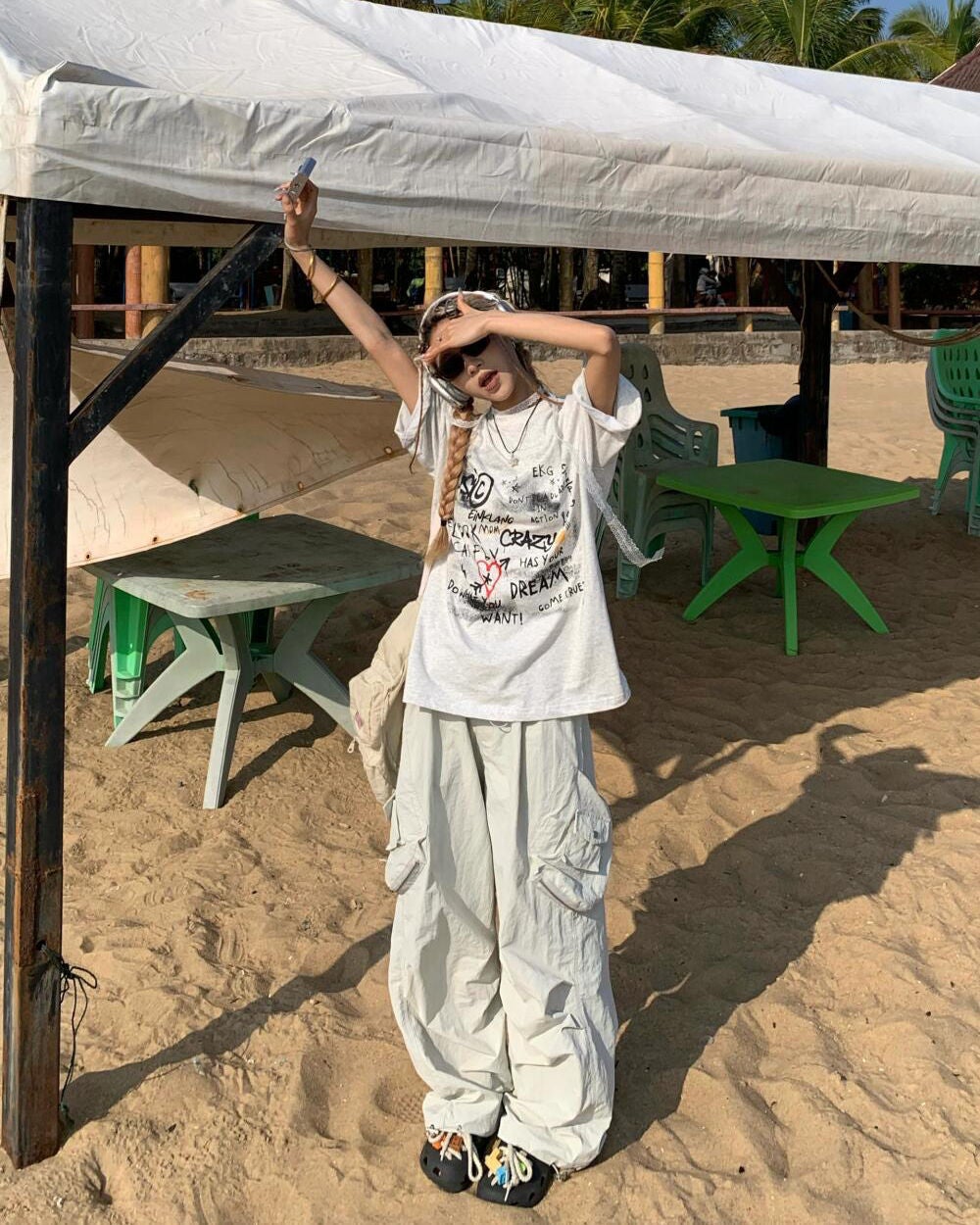 ひとみ on LIPS 「いつも自由な風でありますように!!#コーデ#韓国コーデ#韓国雑..」(5枚目)