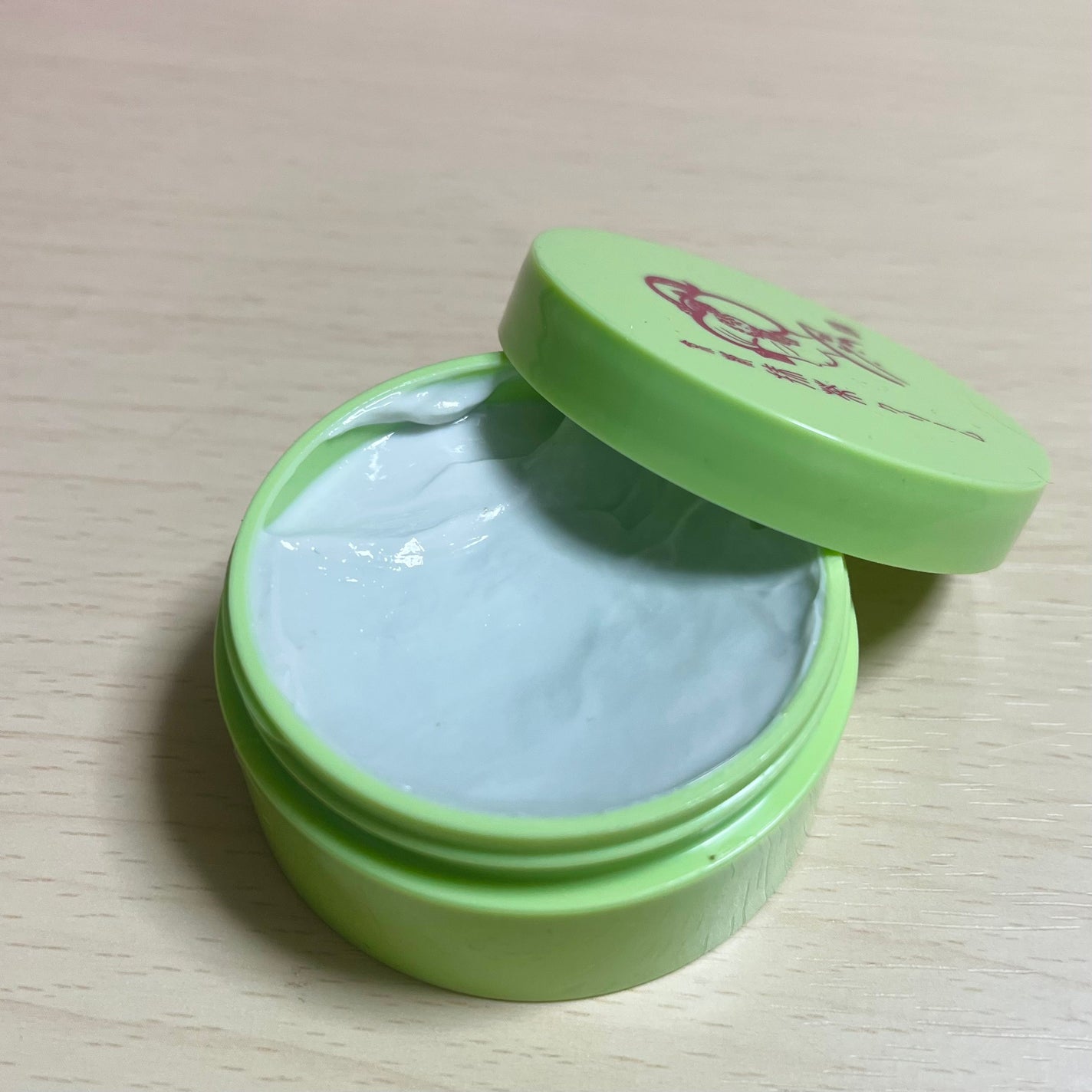 京都舞子 抹茶しっとりクリーム/三興物産/フェイスクリームを使ったクチコミ(2枚目)