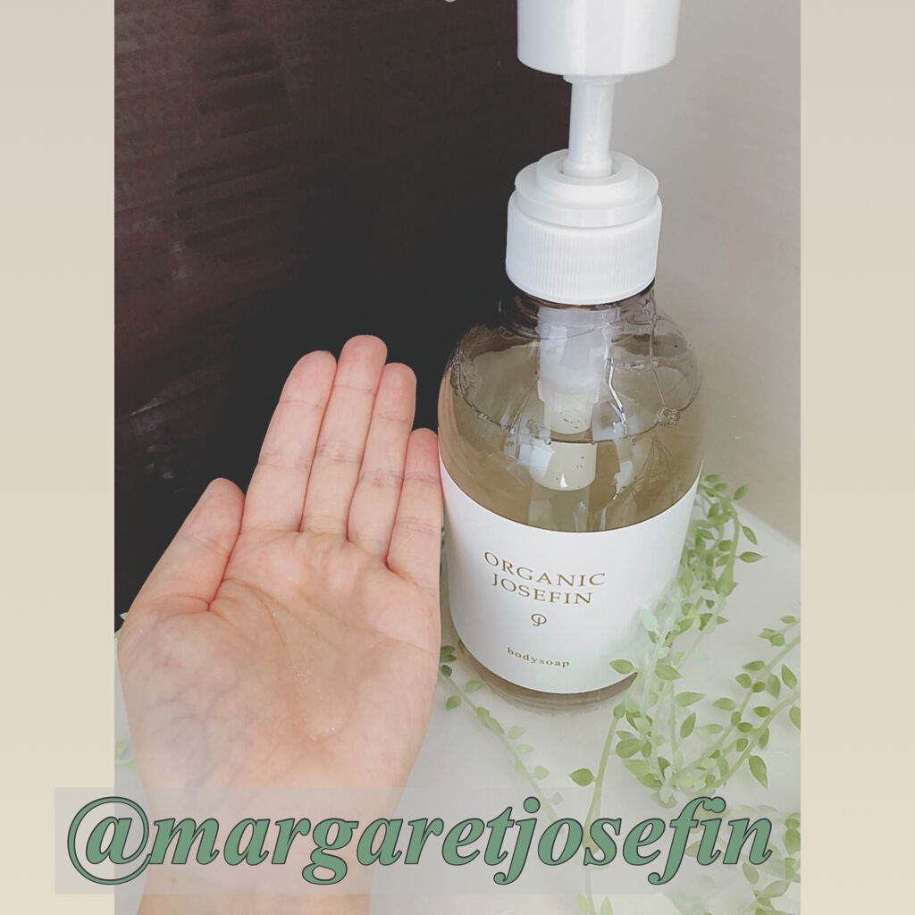 志音 on LIPS 「5つ星ホテルや全国のサロンに商品提供されており、楽天ランキング..」(2枚目)