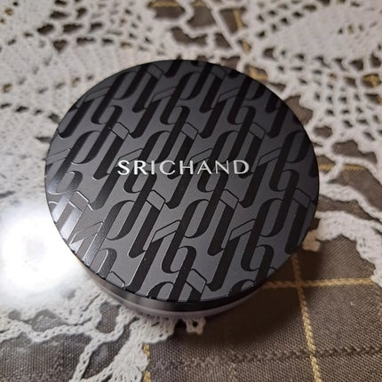 ブラックエディション オイルコントロールパウダー/SRICHAND/ルースパウダーを使ったクチコミ(1枚目)
