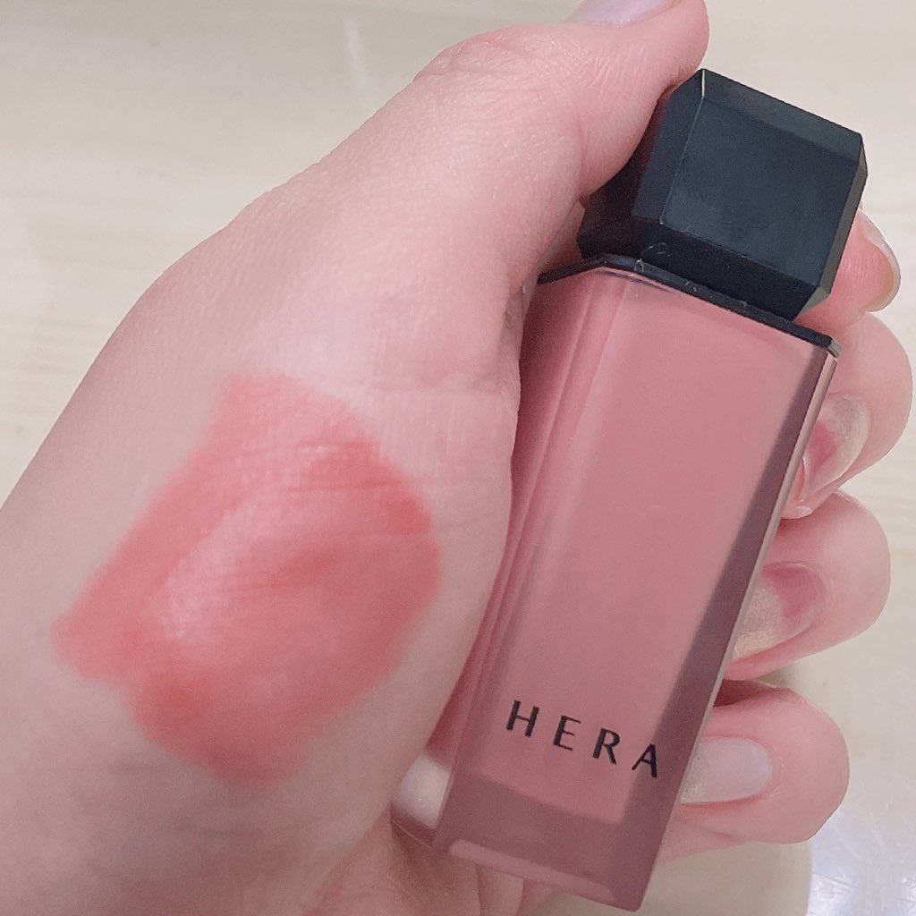 センシュアル パウダーマット リキッド N/HERA/口紅を使ったクチコミ（3枚目）