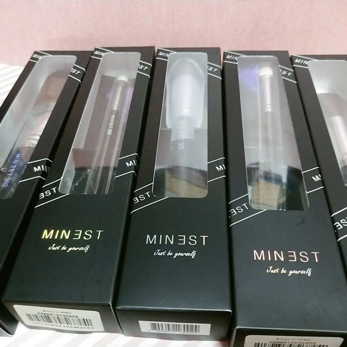 302 パウダーブラシ MINEST