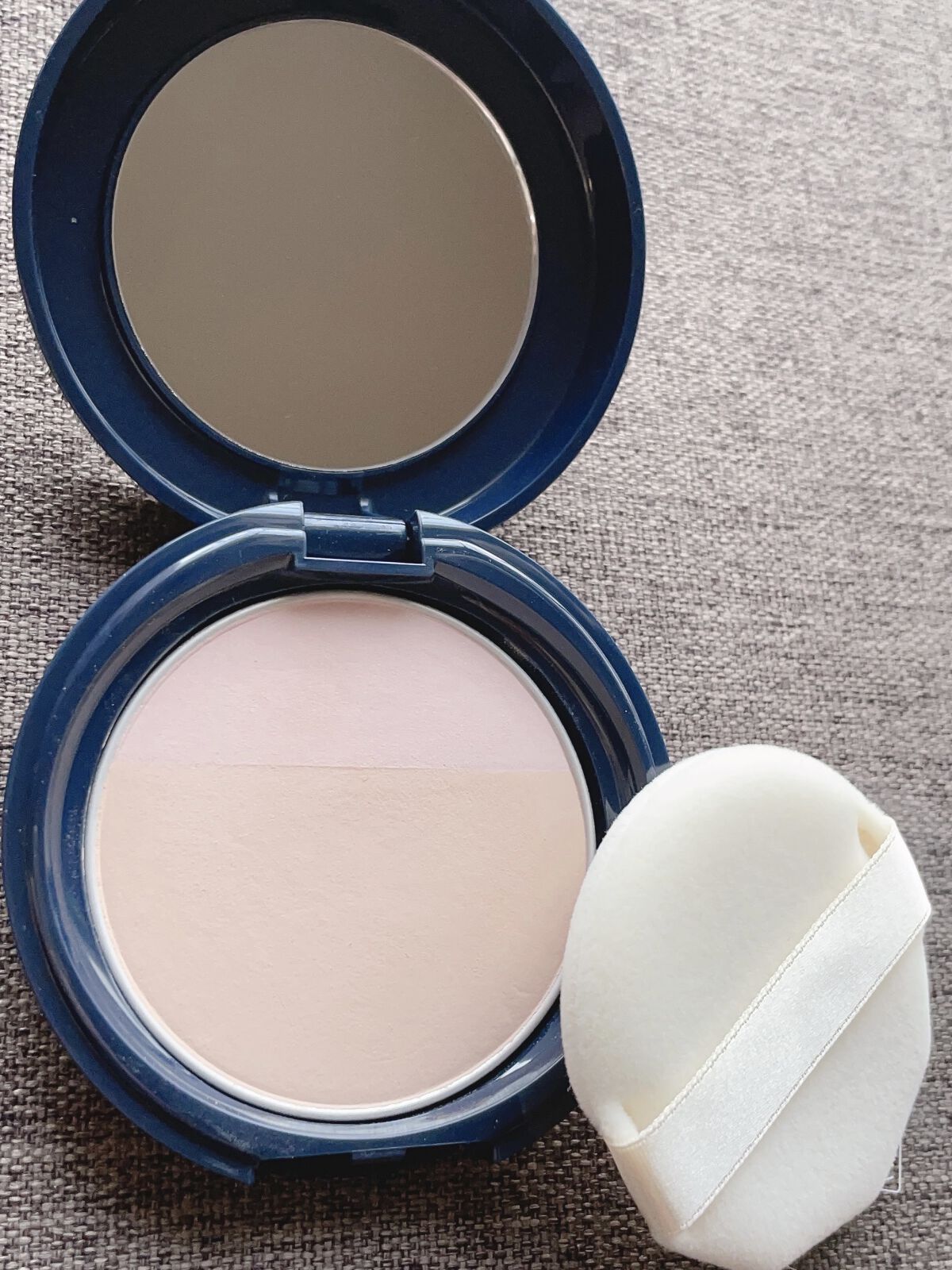 光仕上げパウダーＵＶ/グレイシィ/プレストパウダーを使ったクチコミ（2枚目）