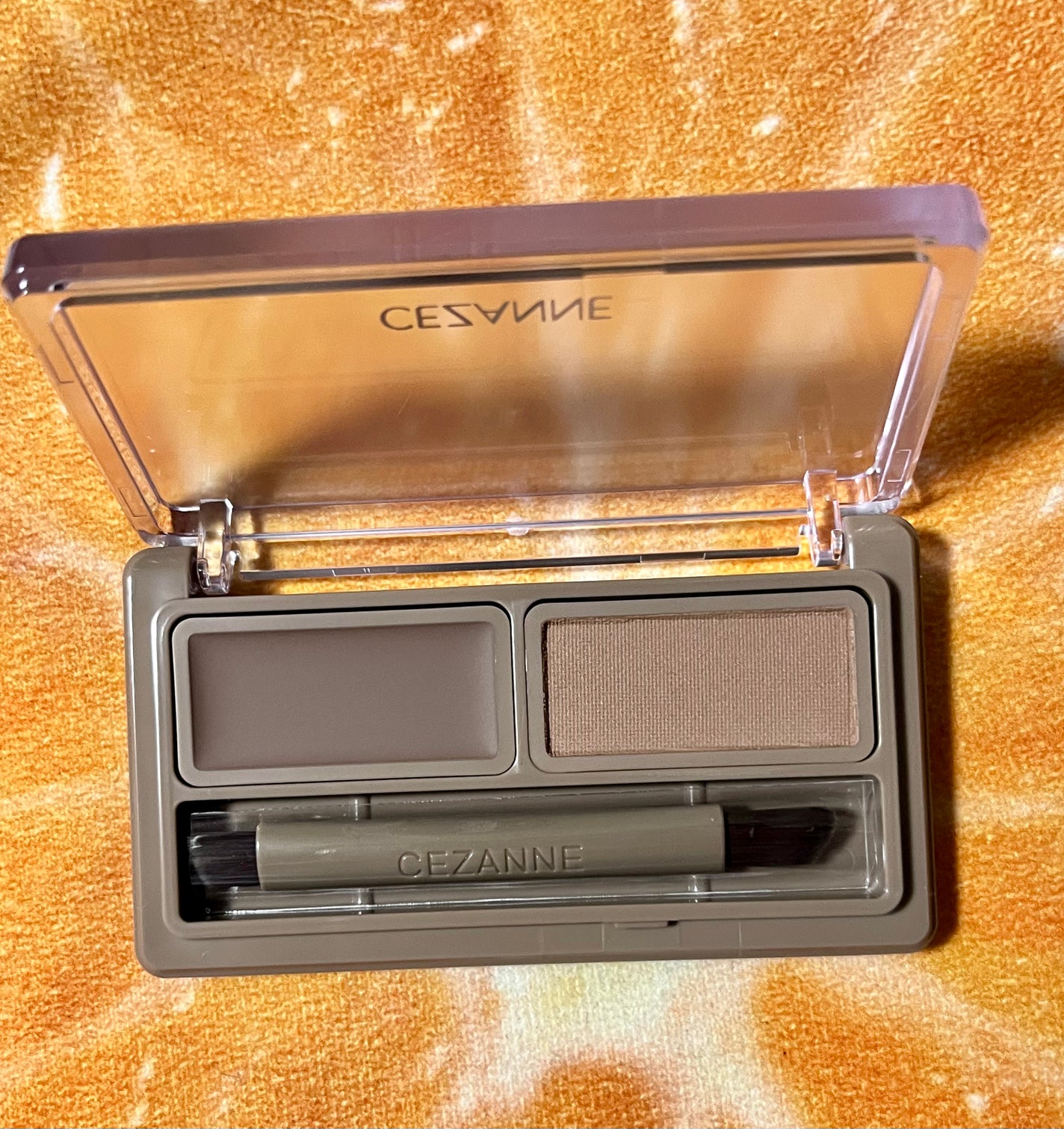 アイブロウワックス&パウダー/CEZANNE/アイブロウを使ったクチコミ(4枚目)