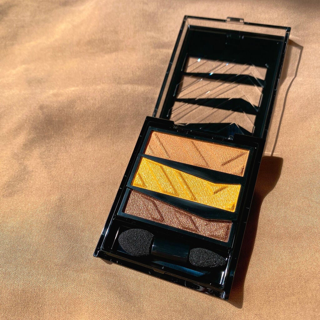 パーツリサイズシャドウ/KATE/アイシャドウパレットを使ったクチコミ(3枚目)