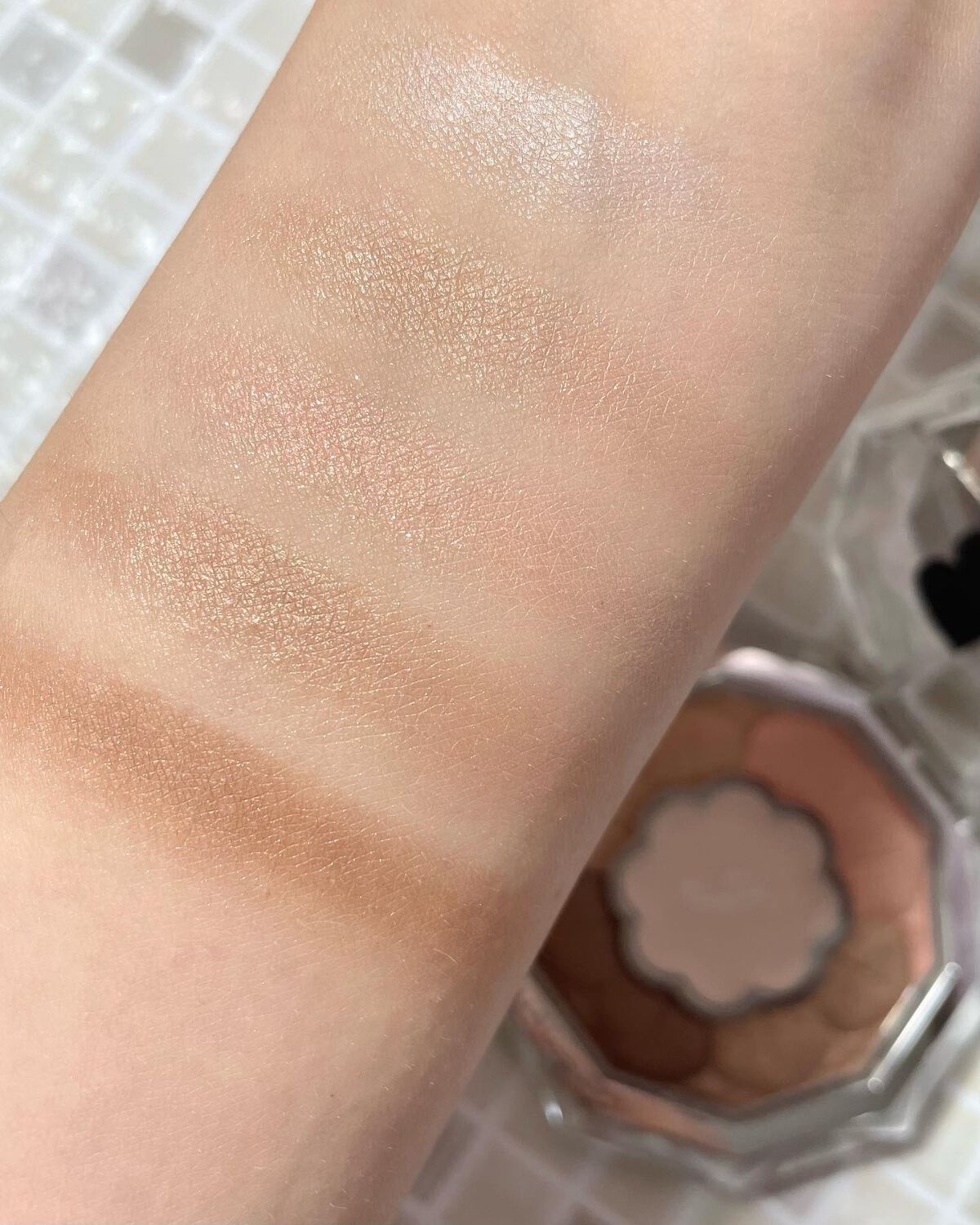 ジルスチュアート ブルームクチュール アイズ/JILL STUART/アイシャドウパレットを使ったクチコミ(2枚目)