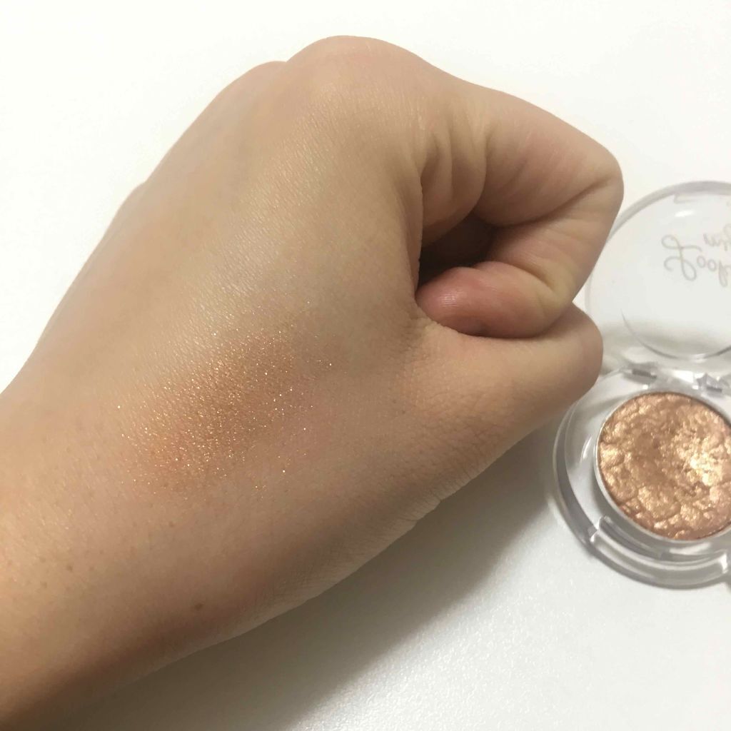 ルックアット マイアイズ/ETUDE/単色アイシャドウを使ったクチコミ（2枚目）