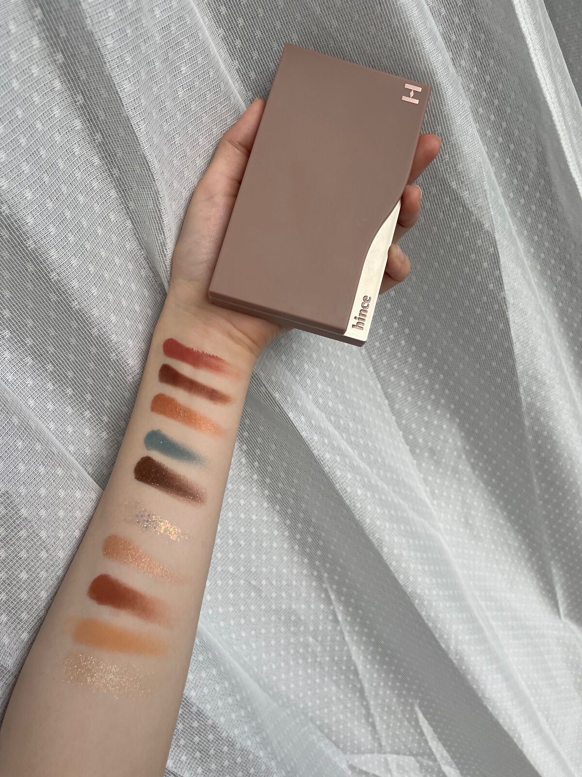 ニューデップスアイシャドウパレット/hince/アイシャドウパレットを使ったクチコミ(1枚目)