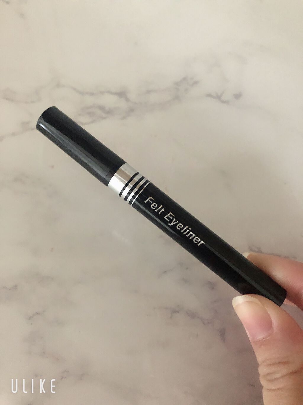 DAISO エルファー フェルトアイライナーAのクチコミ「


☆DAISO フェルトアイライナー

ブラック

価格⏩220円



ちょっと前にダイ.....」（2枚目）