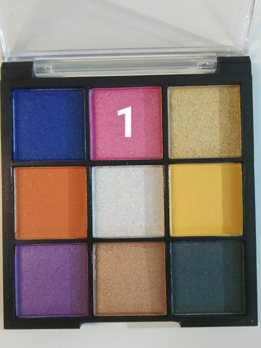 UR GLAM　BLOOMING EYE COLOR PALETTE/U R GLAM/パウダーアイシャドウを使ったクチコミ（3枚目）