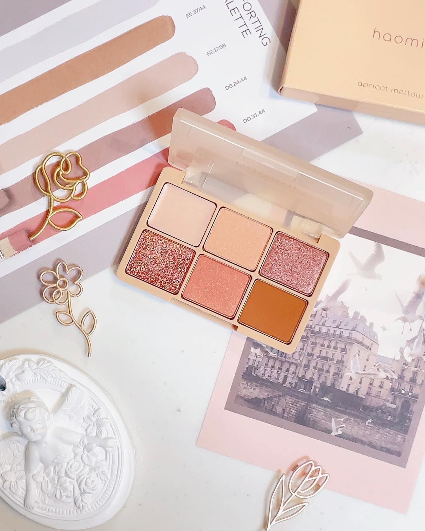 haomii アイパレット（3色） haomii」の新作アイシャドウ「カクテル ルーチェアイパレット」の一般