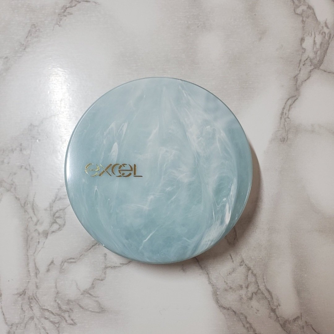 エクセル プロテクティブ  UVリタッチパウダー/excel/プレストパウダーを使ったクチコミ（2枚目）