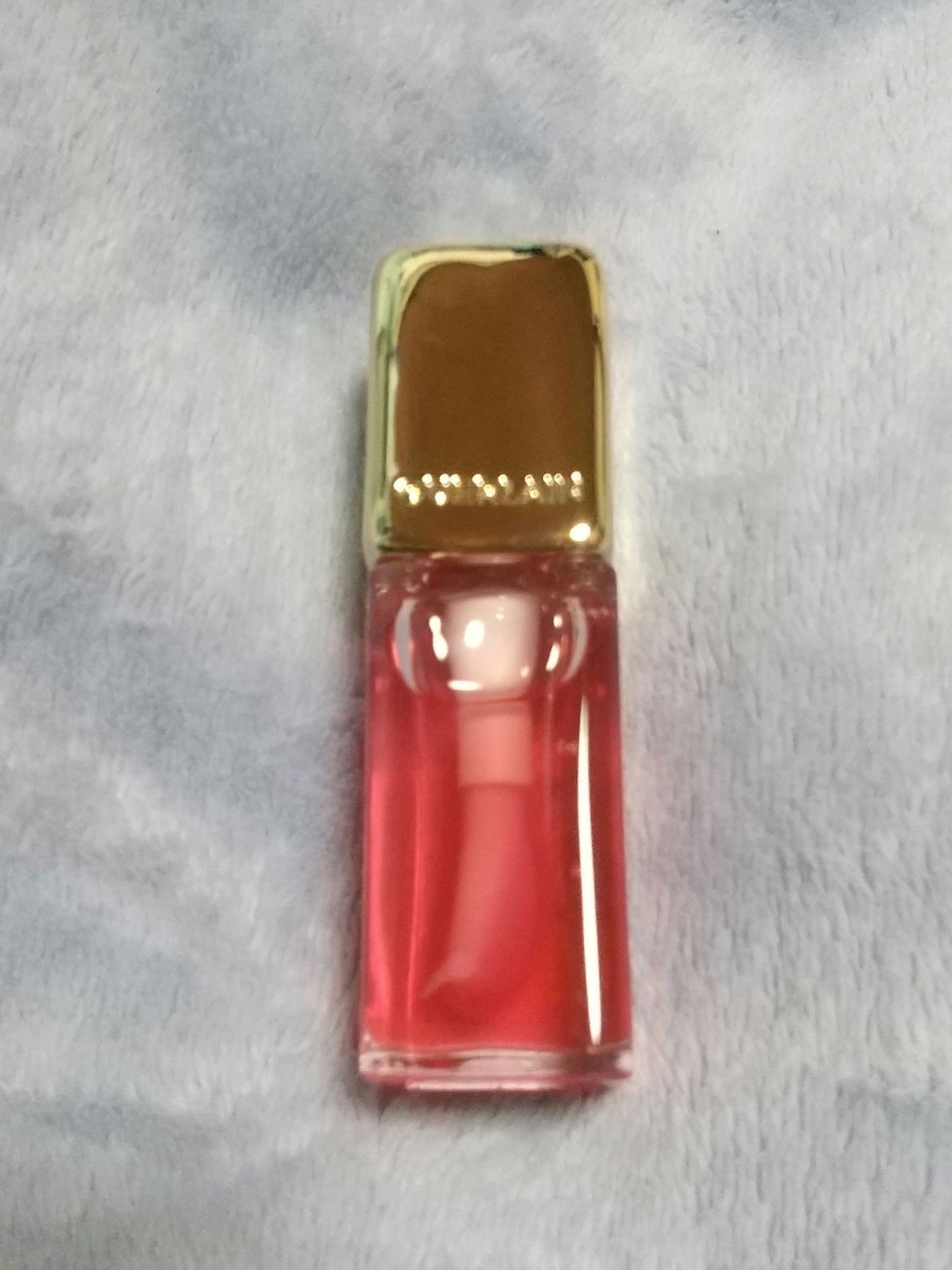 キスキス ビー グロウ オイル/GUERLAIN/リップグロスを使ったクチコミ(3枚目)