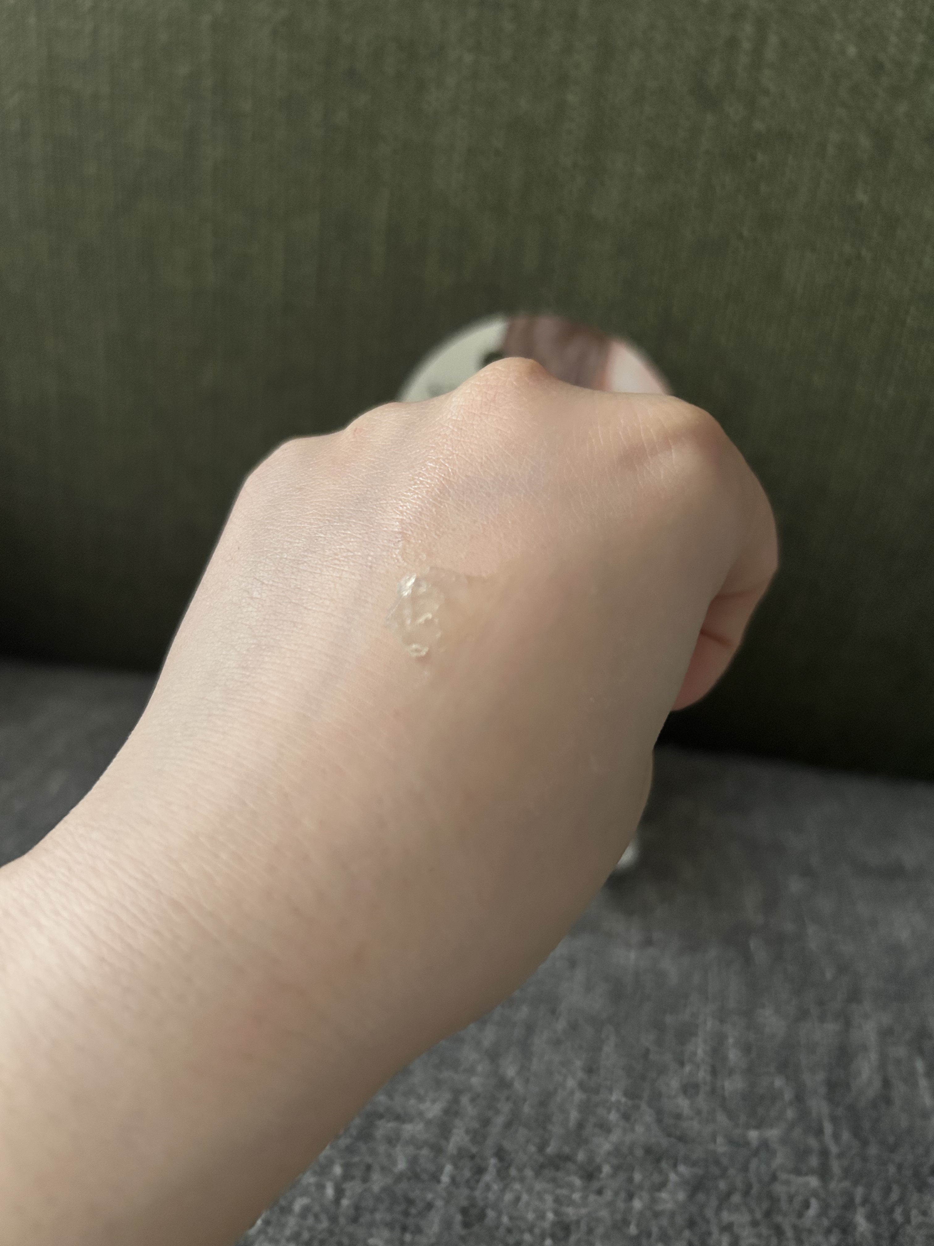 アリィー クロノビューティ UV ヘアカラーラスティング＆スタイリング バーム/アリィー/ヘアバームを使ったクチコミ（3枚目）