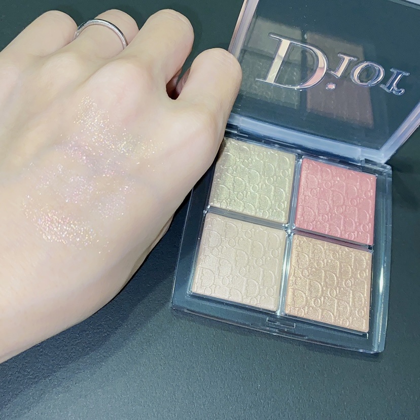 ディオール バックステージ フェイス グロウ パレット/Dior/ハイライトを使ったクチコミ（3枚目）