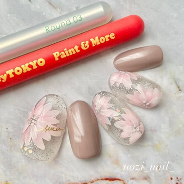 フラワーネイル❁⃘*.ﾟ

コンセレクトさんのブラシを使用😊
「Round 03」「Britney TOKYO Paint＆More｣を使用しました🌼

「Britney TOKYO Paint＆Mor