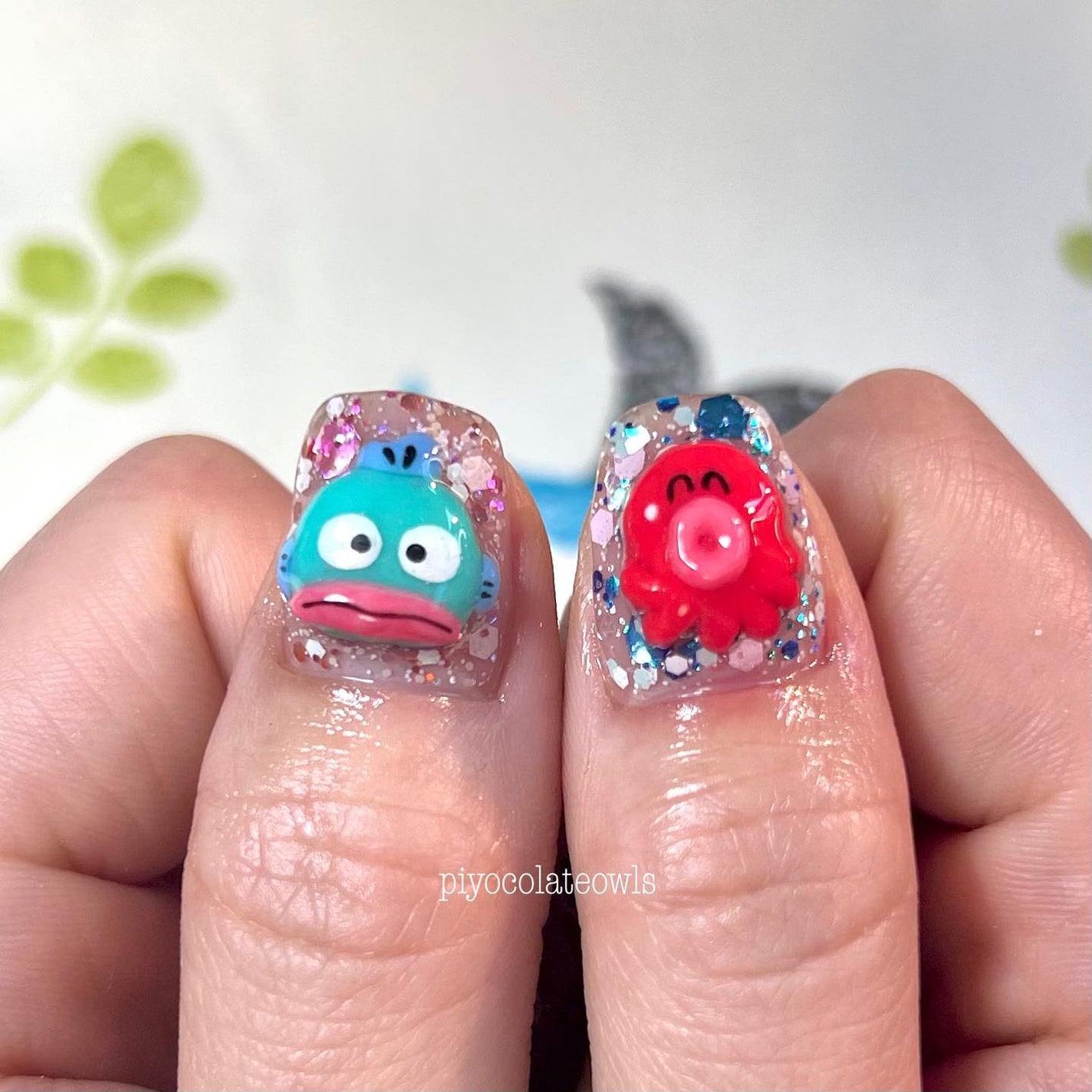 ぴよこれいと  あうるす on LIPS 「ギラギラでグリッター感。そしてハンギョドンを付けたいと言うオー..」(2枚目)