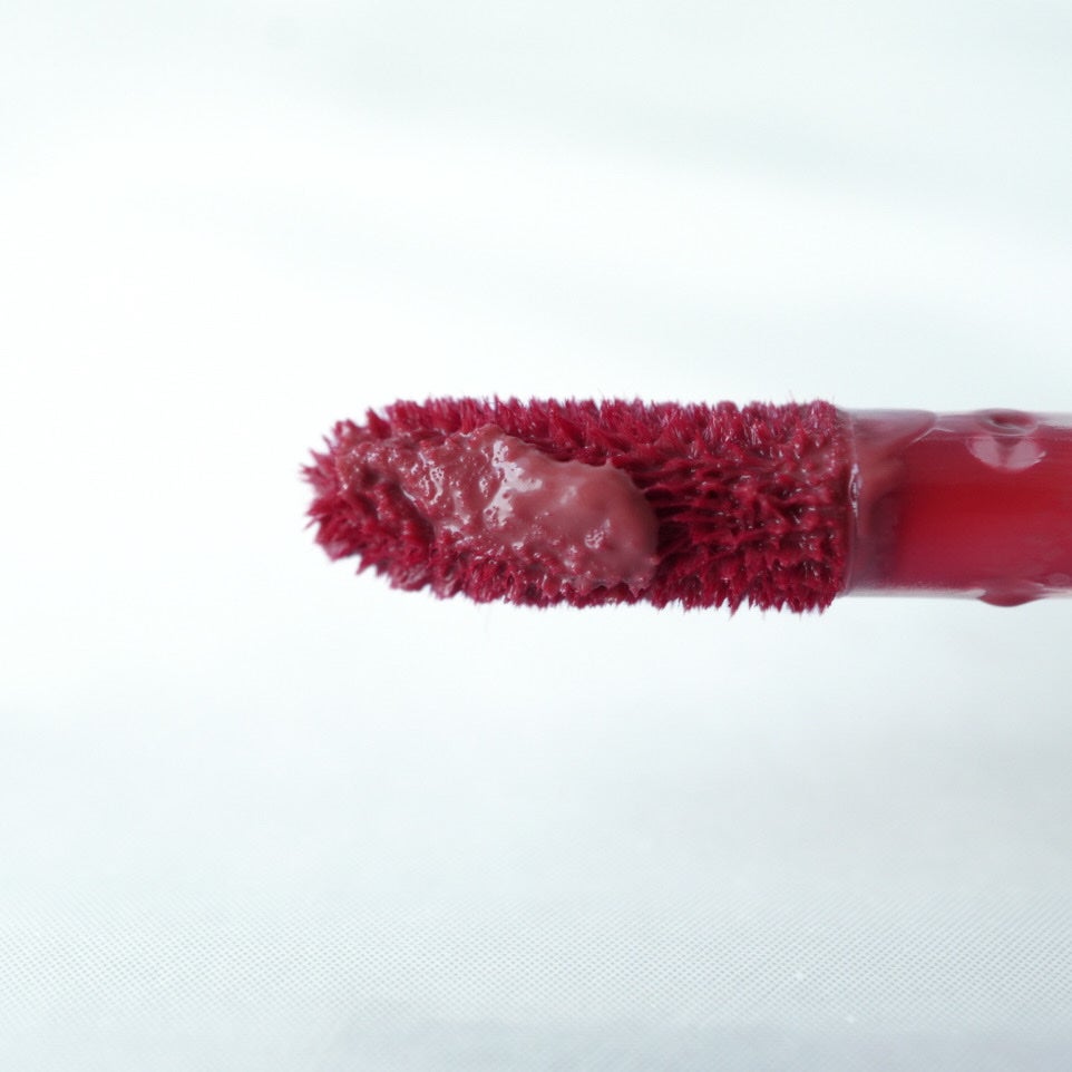 ジューシーラスティングティント/rom&nd/リップティントを使ったクチコミ(4枚目)