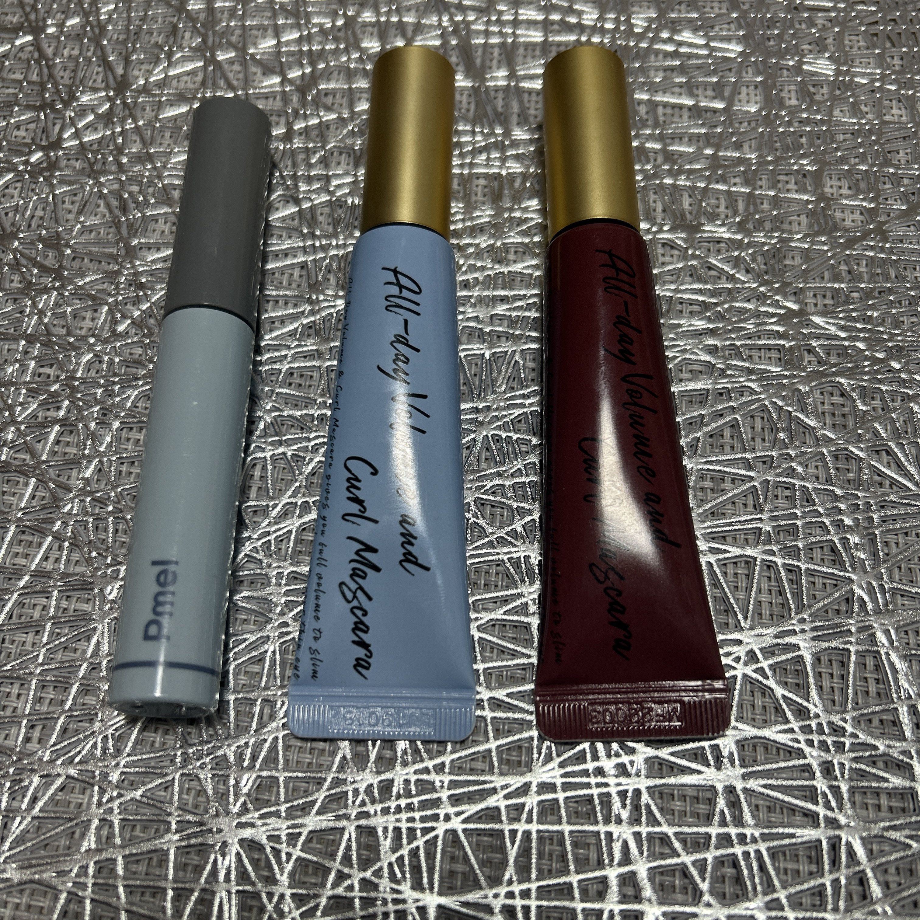 クチュール ミニ クラッチ/YVES SAINT LAURENT BEAUTE/アイシャドウパレットを使ったクチコミ（3枚目）