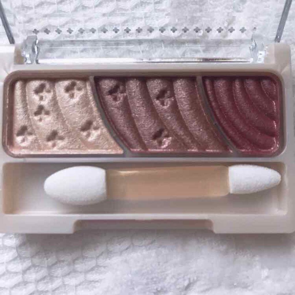 トーンアップアイシャドウ/CEZANNE/アイシャドウパレットを使ったクチコミ(2枚目)