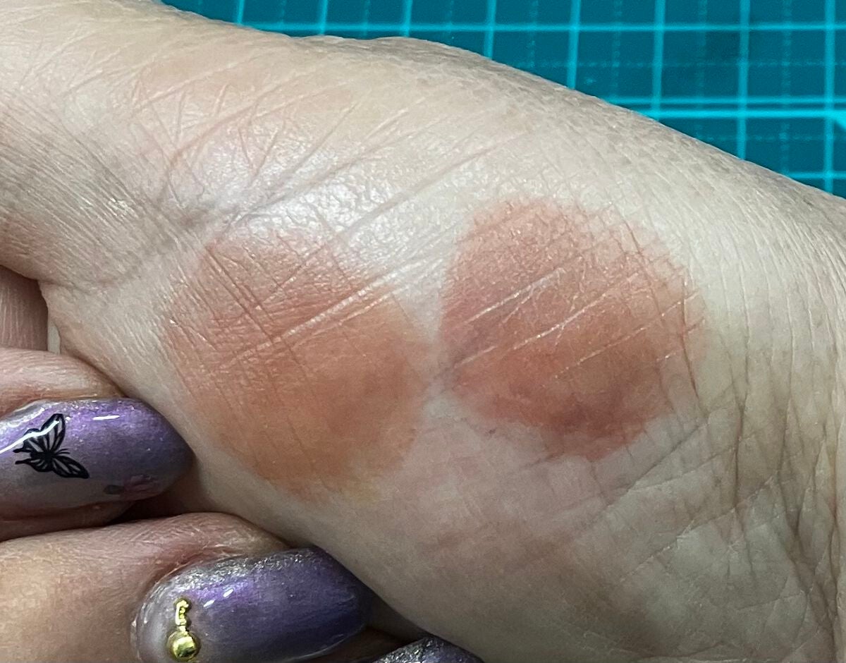 アンドバイロムアンド グラッシーボムティント/&nd by rom&nd/リップティントを使ったクチコミ(5枚目)