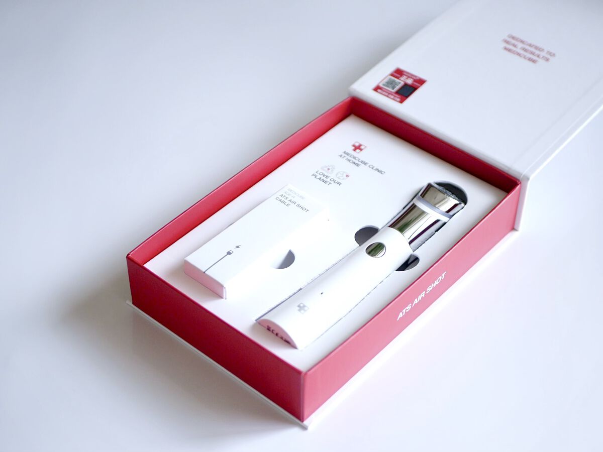 家庭でできる美容鍼！メディキューブ AGE-R AIR SHOT おまけあり♡