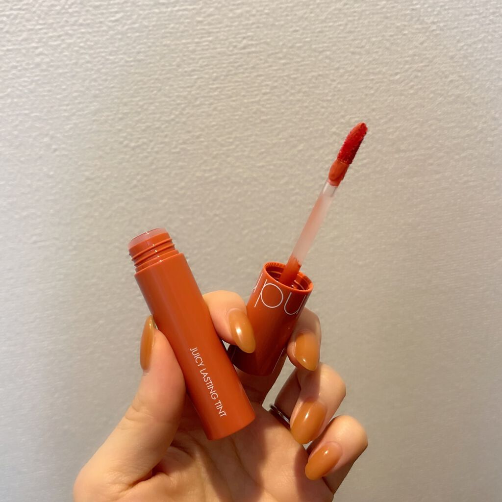 ジューシーラスティングティント/rom&nd/リップティントを使ったクチコミ(3枚目)