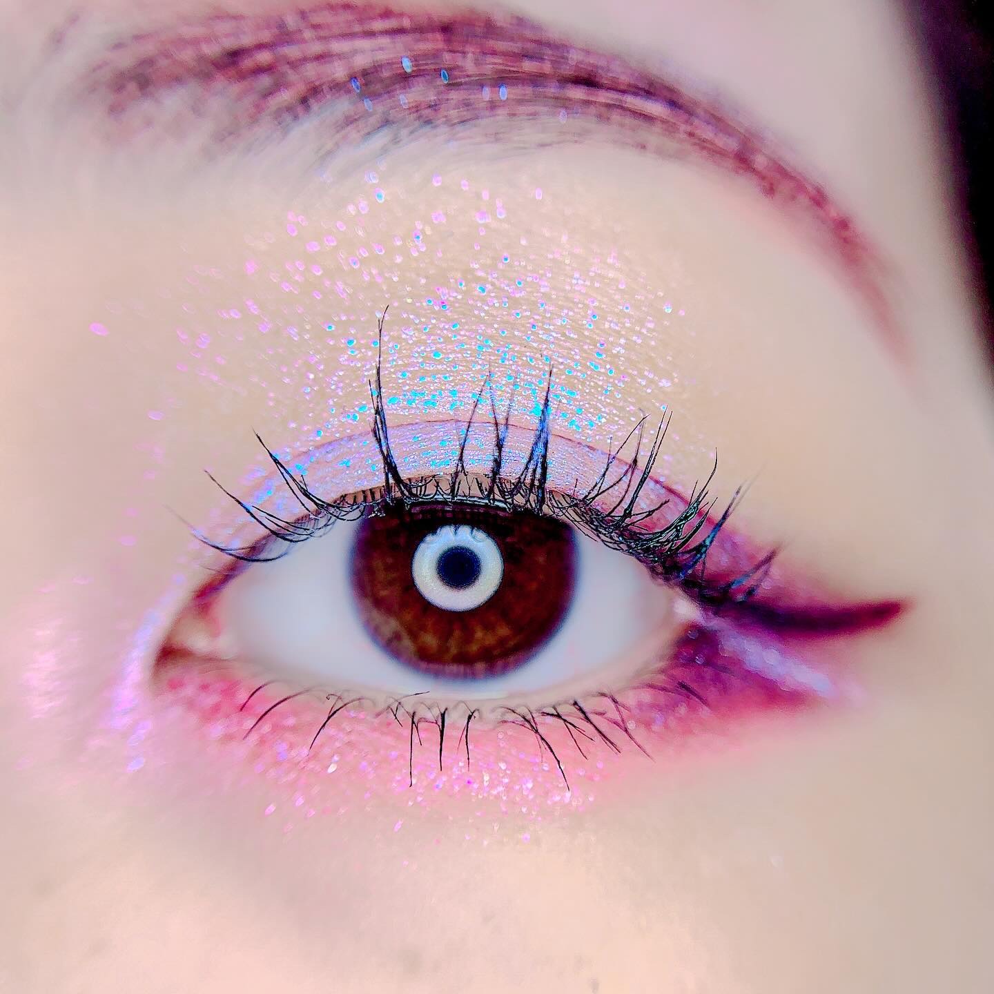 プレスド アイシャドー（レフィル） G ビビッドグレープ 168/shu uemura/単色アイシャドウを使ったクチコミ（3枚目）