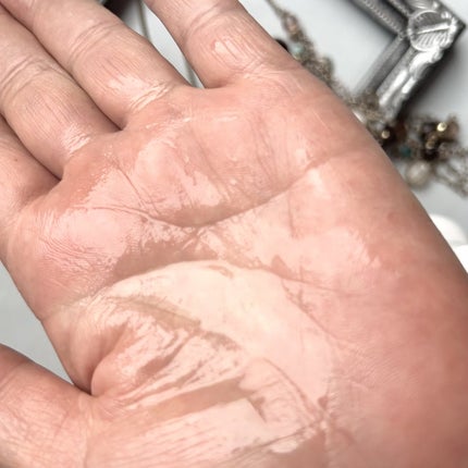 ミスクレオ on LIPS 「整肌成分でもある
話題の注目成分で商品名にも入っている
「アゼ..」(4枚目)