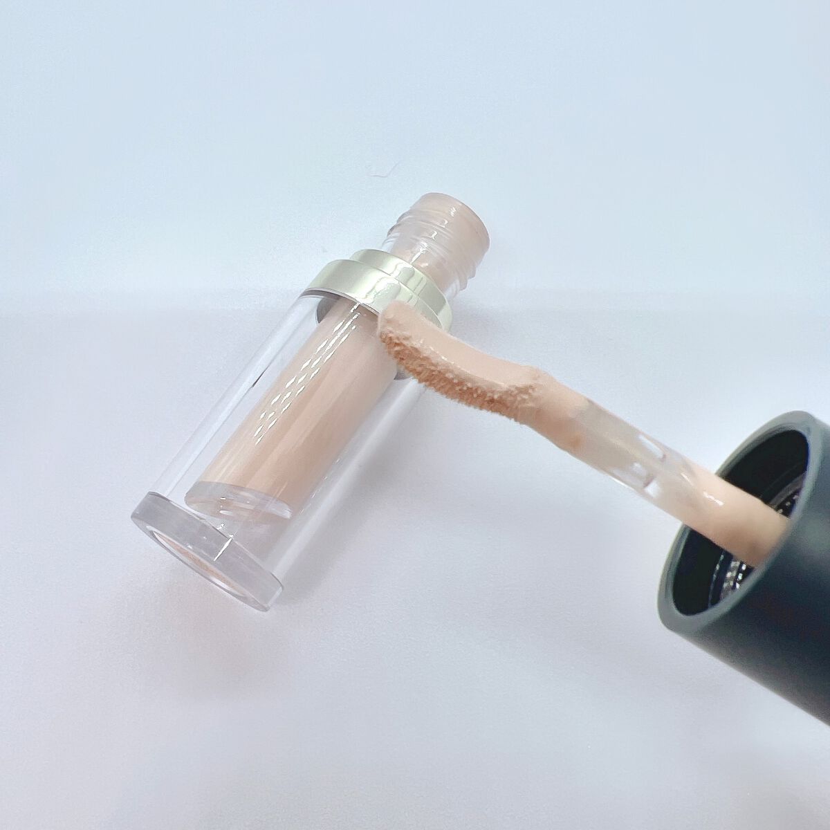 タトゥーウォータープルーフスカーコンシーラー/フォレンコス/リキッドコンシーラーを使ったクチコミ（2枚目）