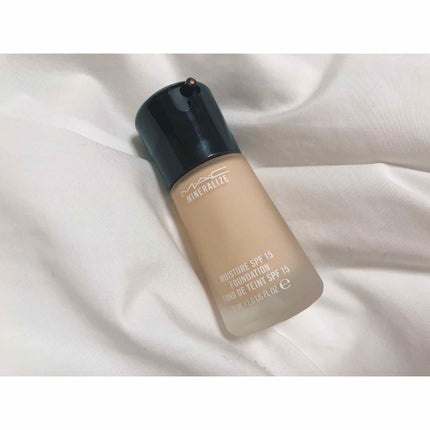 スタジオフィックス フルイッド SPF 15/M・A・C/リキッドファンデーションを使ったクチコミ(1枚目)