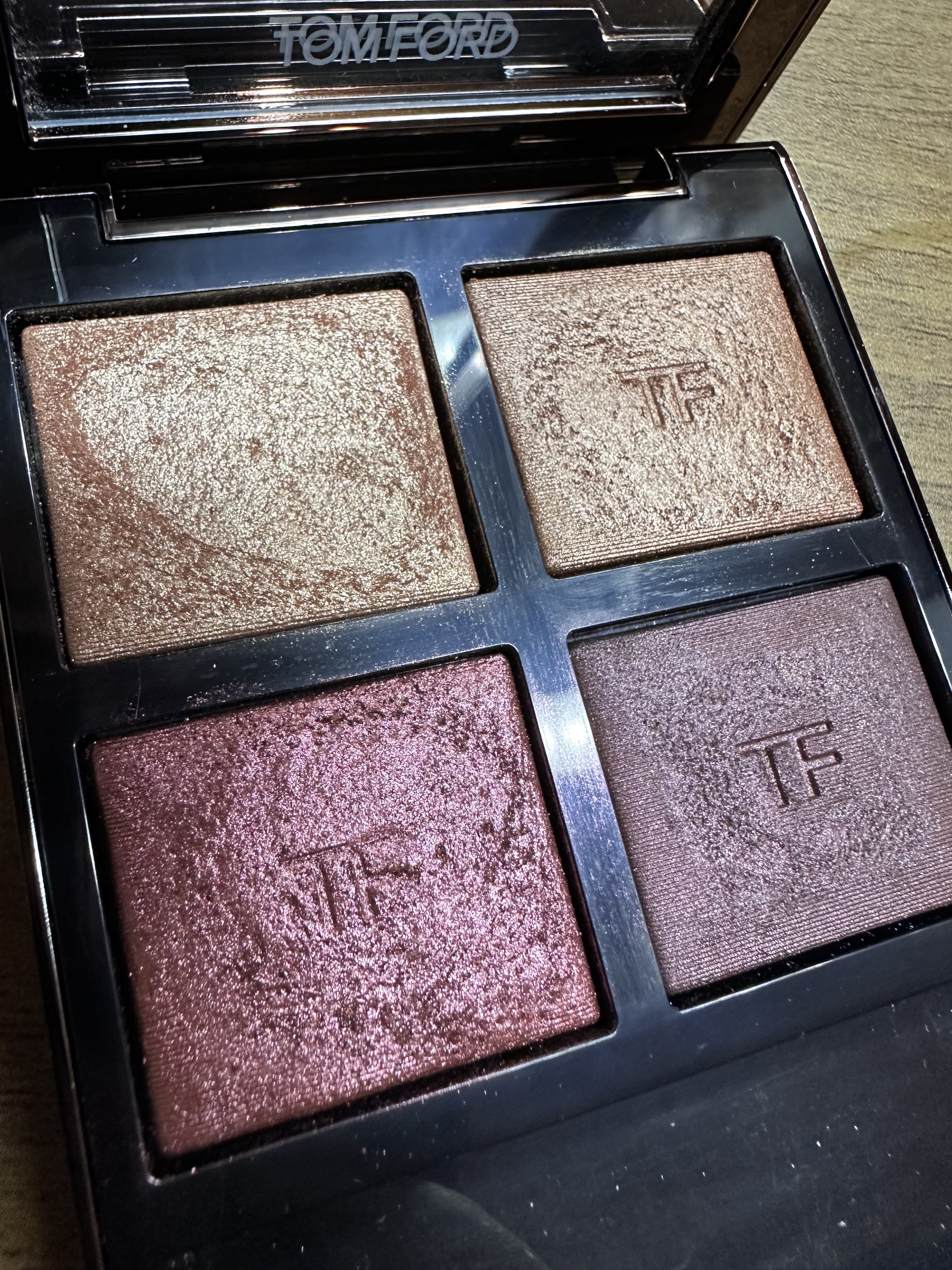 アイ カラー クォード/TOM FORD BEAUTY/アイシャドウパレットを使ったクチコミ（3枚目）