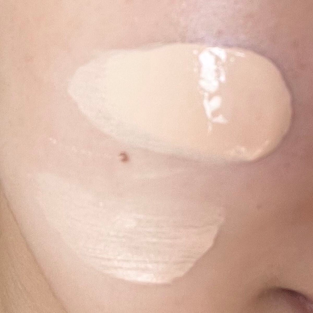 フェザータッチファンデーション/aZTK/リキッドファンデーションを使ったクチコミ(3枚目)