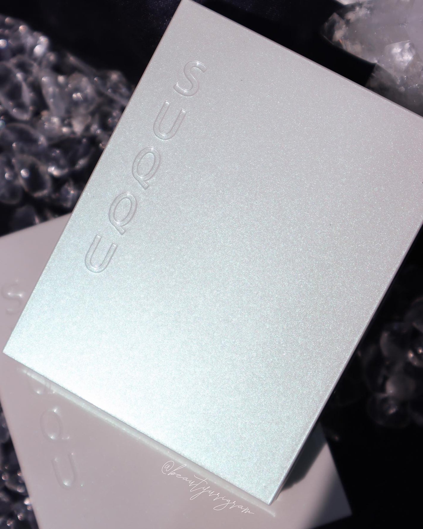 シグニチャー カラー アイズ/SUQQU/アイシャドウパレットを使ったクチコミ(3枚目)