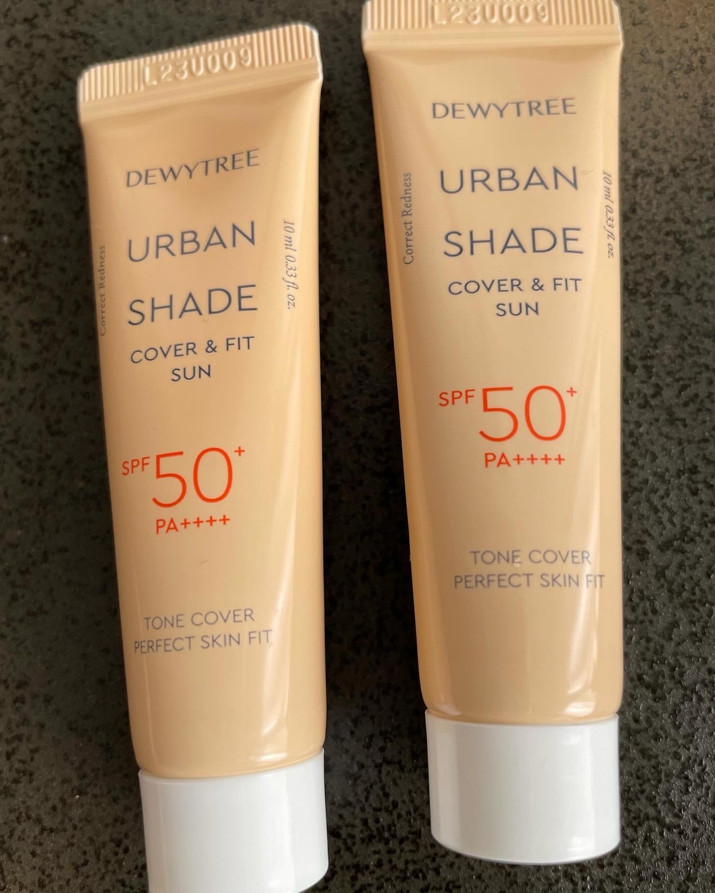 アーバンシェード カバーアンドフィット サントーンアップ サンケア/DEWYTREE/日焼け止めローションを使ったクチコミ(1枚目)