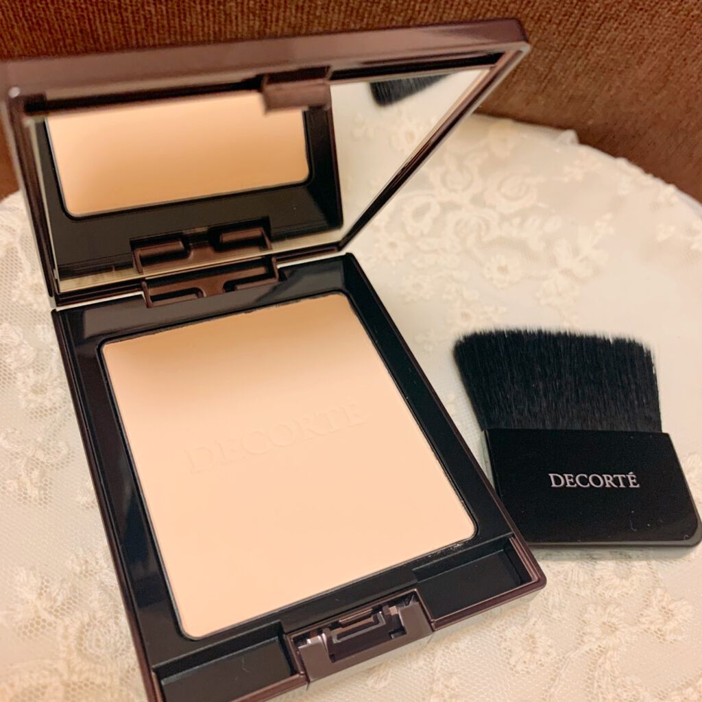 トランスルーセント セッティングパウダー/DECORTÉ/プレストパウダーを使ったクチコミ(2枚目)