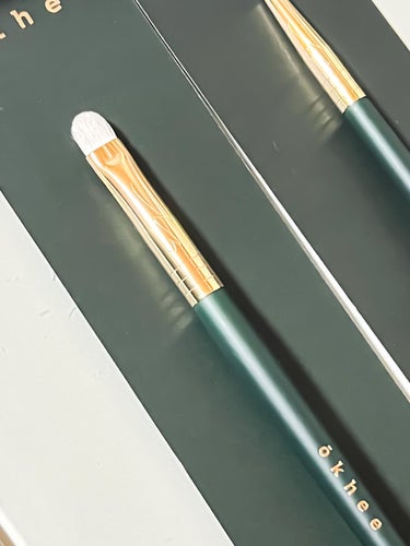 SOOA DOR ポイントアイシャドウブラシナンバー2のクチコミ「SOOADOR
okhee Under Eye Brush　　　NUN08
ポイントアイシャド.....」（3枚目）