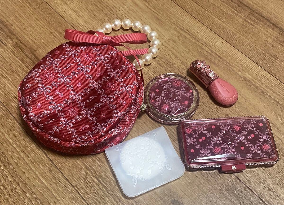 ジルスチュアート ミッドナイトチェリー コレクション/JILL STUART/メイクアップキットを使ったクチコミ(1枚目)