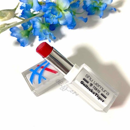 ルージュ アンリミテッド ラッカーシャイン フレーム チェーサー(限定)/shu uemura/口紅を使ったクチコミ(3枚目)