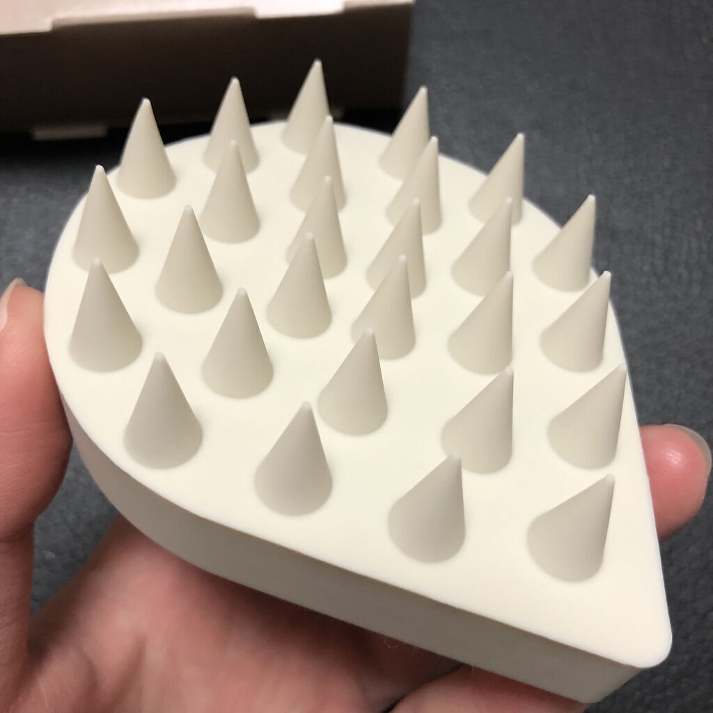 リラクシングマッサージブラシ/エトヴォス/スカルプブラシを使ったクチコミ（2枚目）