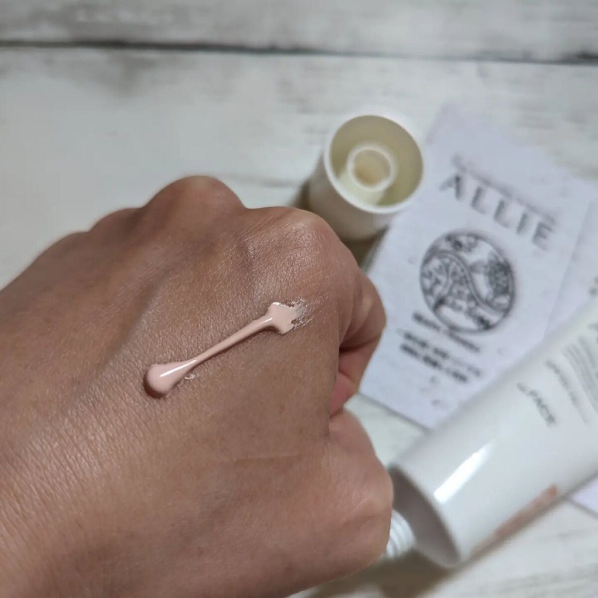 アリィー クロノビューティ カラーチューニングUV/アリィー/日焼け止めクリームを使ったクチコミ(2枚目)