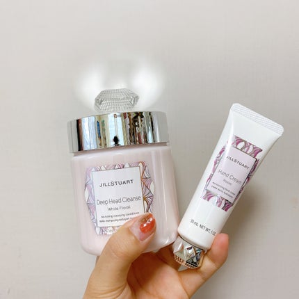 ディープ ヘッドクレンズ ホワイトフローラル/JILL STUART/市販シャンプーを使ったクチコミ(4枚目)