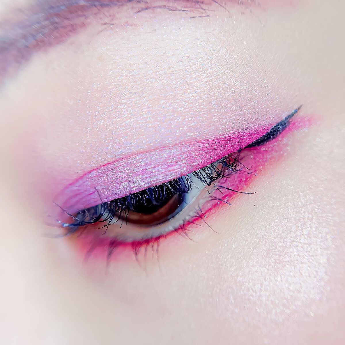 スキルレスライナー/LUMIURGLAS/リキッドアイライナーを使ったクチコミ(7枚目)