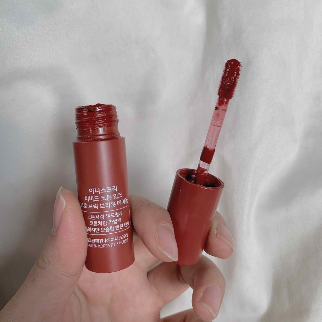 ビビッドコットン インクティント/innisfree/口紅を使ったクチコミ（2枚目）