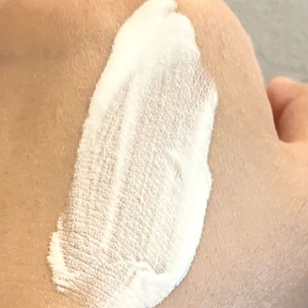 ボディファンデーション ホワイト/COSCOS/ボディミルクを使ったクチコミ(3枚目)