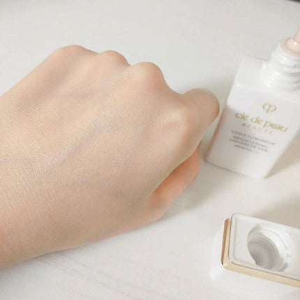 クレ・ド・ポー ボーテ ヴォワールルミヌ/クレ・ド・ポー ボーテ/化粧下地を使ったクチコミ(5枚目)