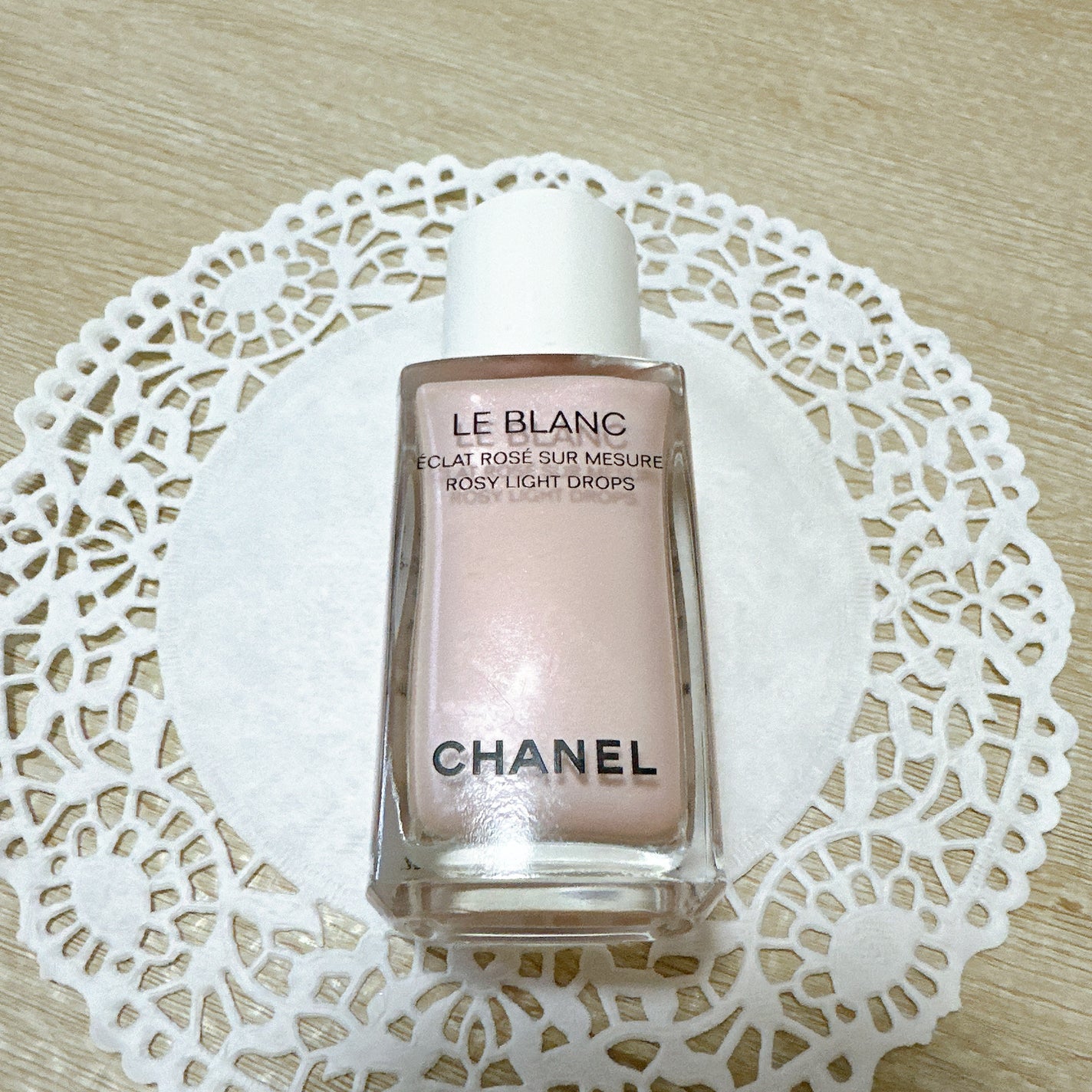 ル ブラン ロージー ドロップス/CHANEL/リキッドハイライトを使ったクチコミ(2枚目)